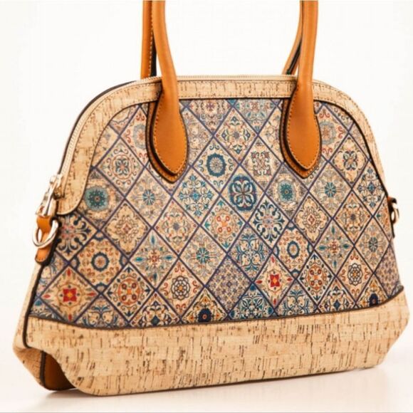 AZUJELO ALL NATURAL CORK SATCHEL
